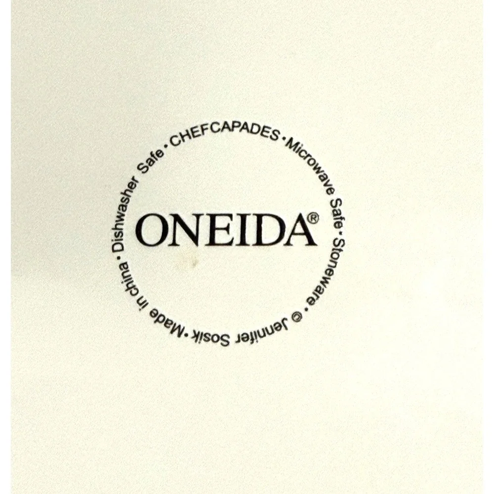 Oneida‎ Chef Capade Patisserie Pastry Chef Salad / Dessert Plate 8.25